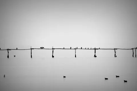 Papel de parede Água parada 4K · minimal · 3840×2560