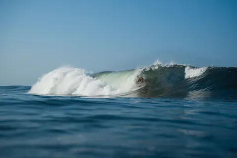 Hình nền Sóng Lướt Ván 4K · ocean · 3840×2560