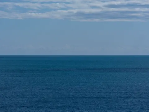 静水 4K壁纸 · minimal · 3840×2880