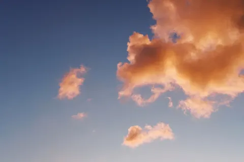 Papel de parede Nuvens pastel 4K · minimal · 3840×2560