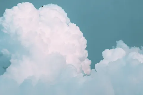 Pastel Clouds 4K Wallpaper · minimal · 3840×2560