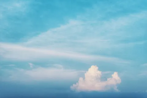 Pastel Clouds 4K Wallpaper · minimal · 3840×2560