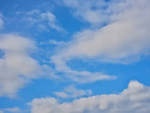 パステルの雲 4K壁紙 · minimal · 3840×2880