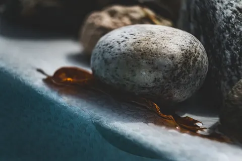 Zen-Steine 4K Hintergrundbild · minimal · 3840×2560