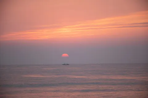 والپیپر افق گرادیانی با کیفیت 4K · minimal · 3840×2560