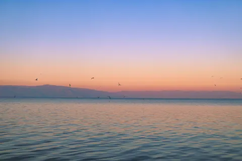 والپیپر افق گرادیانی با کیفیت 4K · minimal · 3840×2560