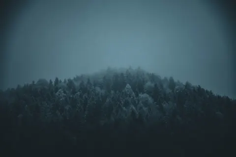 Hình nền Tối giản 4K · minimal · 3840×2560