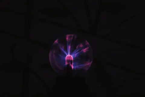 Neon-Abstrakt 4K Hintergrundbild · abstract · 3840×2560