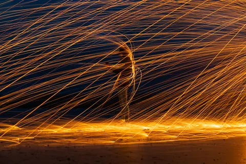 Wallpaper Lukisan Cahaya 4K · abstract · 3840×2561