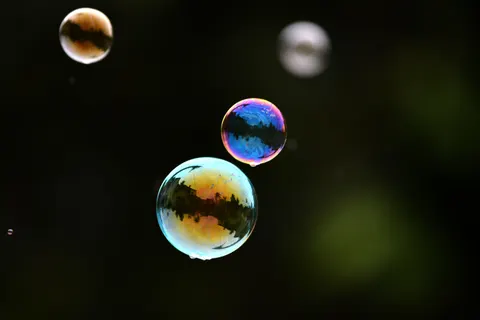 Soap Bubble 4K Wallpaper · abstract · 3840×2560