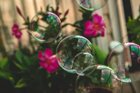 Soap Bubble 4K Wallpaper · abstract · 3840×2560