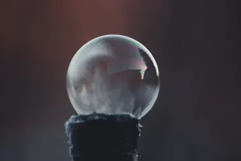 Fond d'écran Bulle de savon 4K · abstract · 3840×2563