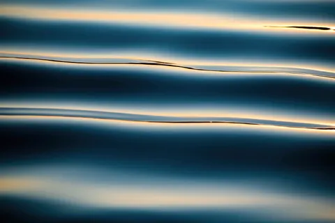 Wave Lines 4K Wallpaper · abstract · 3840×2560