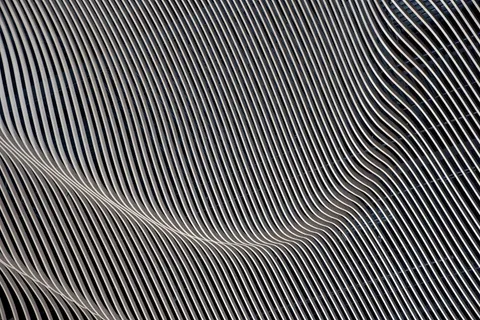 लहरदार रेखाएँ 4K वॉलपेपर · abstract · 3840×2563
