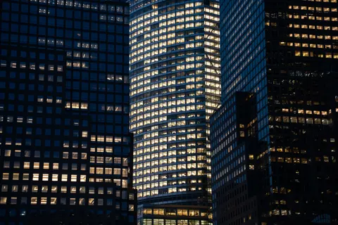 Glass Tower 4K Wallpaper · architecture · 3840×2560