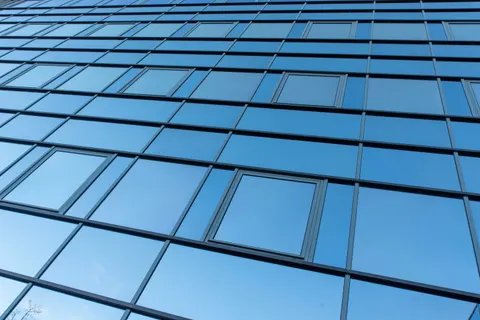 Fondo de pantalla Torre de cristal 4K · architecture · 3840×2563