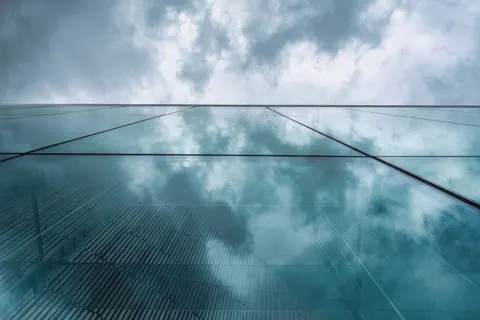 Cam Kule 4K Duvar Kağıdı · architecture · 3840×2561