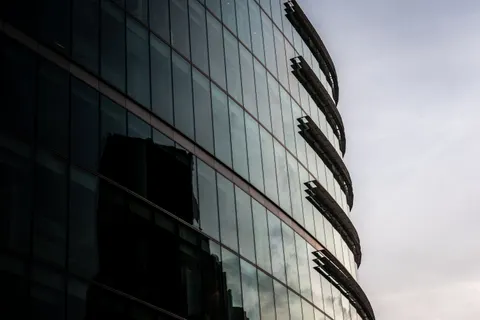 Glass Tower 4K Wallpaper · architecture · 3840×2563