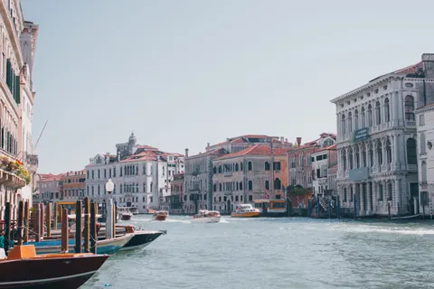 خلفية قناة البندقية بدقة 4K · architecture · 3840×2560