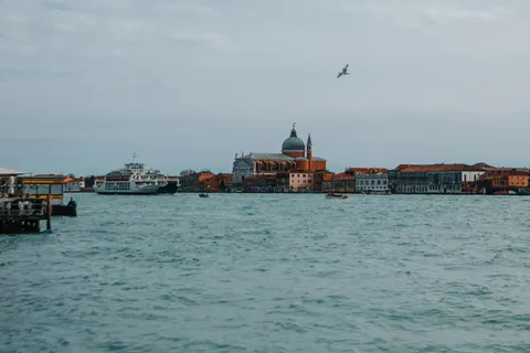 Fond d'écran Canal de Venise 4K · architecture · 3840×2560
