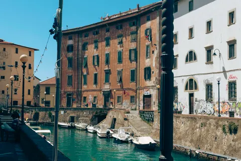 Venice Canal 4K Wallpaper · architecture · 3840×2560