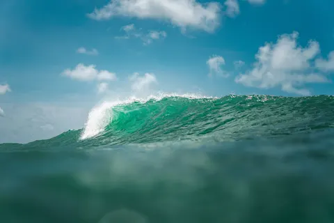 冲浪海浪 4K壁纸 · ocean · 3840×2560