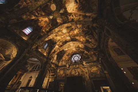 Cathedral 4K Wallpaper · architecture · 3840×2560