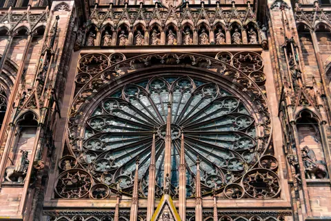 Cathedral 4K Wallpaper · architecture · 3840×2560