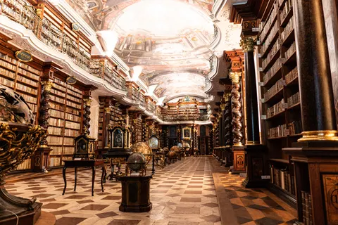 Grand Library 4K Wallpaper · architecture · 3840×2560