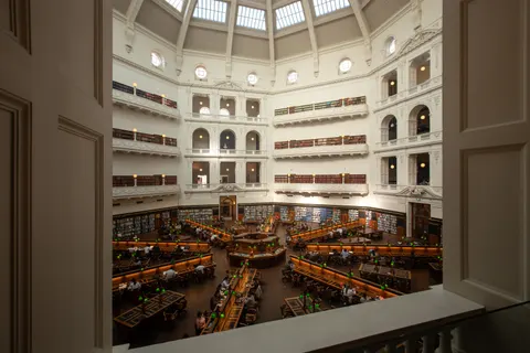 Sfondo Grande biblioteca 4K · architecture · 3840×2560