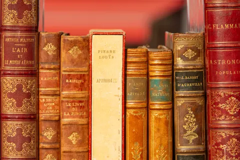 Grand Library 4K Wallpaper · architecture · 3840×2560