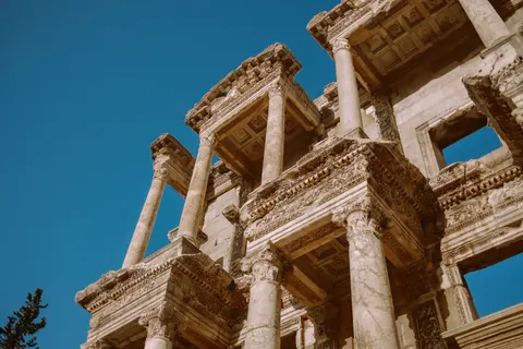 Papel de parede Ruínas romanas 4K · architecture · 3840×2560