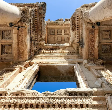 Roman Ruins 4K Wallpaper · architecture · 3840×3746