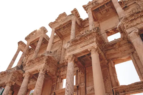 Papel de parede Ruínas romanas 4K · architecture · 3840×2560