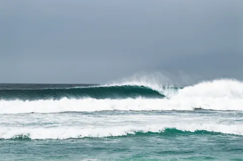 サーフィンの波 4K壁紙 · ocean · 3840×2553