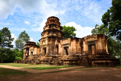 Angkor Wat 4K Wallpaper · architecture · 3840×2560