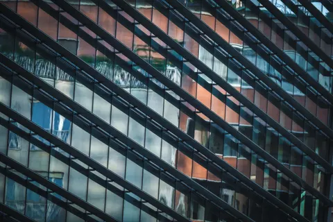 Futuristic Facade 4K Wallpaper · architecture · 3840×2560