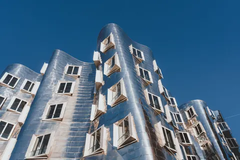Futuristic Facade 4K Wallpaper · architecture · 3840×2560