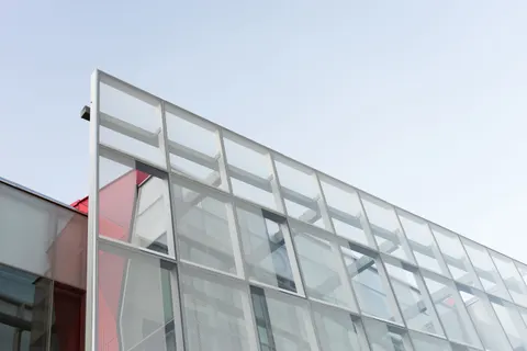 Futuristic Facade 4K Wallpaper · architecture · 3840×2560