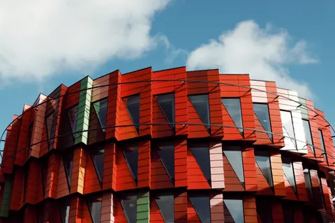 Futuristic Facade 4K Wallpaper · architecture · 3840×2560
