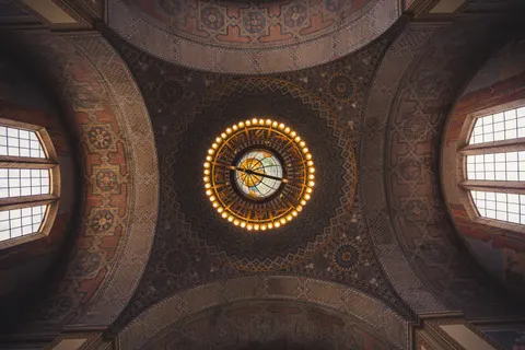 Glass Dome 4K Wallpaper · architecture · 3840×2560