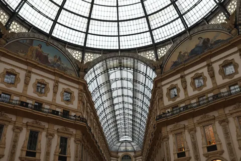 Glass Dome 4K Wallpaper · architecture · 3840×2560