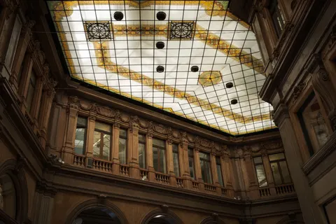 Glass Dome 4K Wallpaper · architecture · 3840×2560