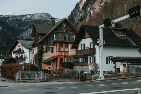Colorful Houses 4K Wallpaper · architecture · 3840×2560