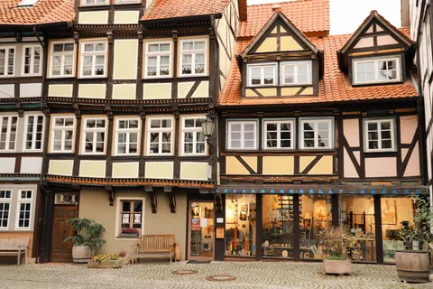 Colorful Houses 4K Wallpaper · architecture · 3840×2560