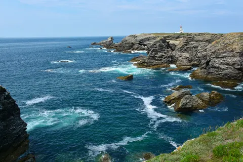 Cliff Lighthouse 4K Wallpaper · architecture · 3840×2560