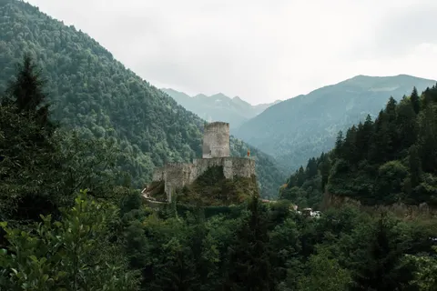 Medieval Castle 4K Wallpaper · architecture · 3840×2560