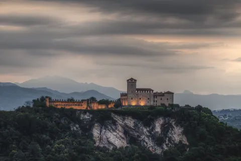 Medieval Castle 4K Wallpaper · architecture · 3840×2559