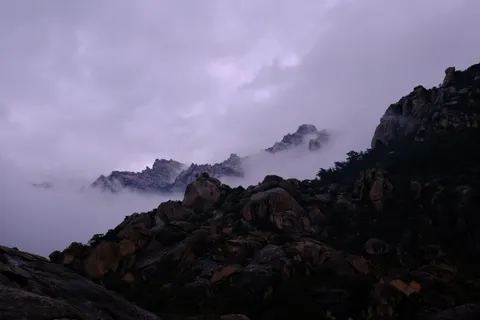 Dark Mountains 4K Wallpaper · dark · 3840×2560