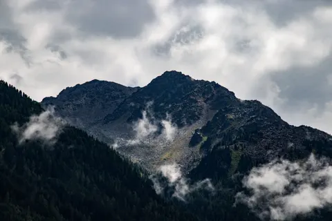 Dark Mountains 4K Wallpaper · dark · 3840×2560